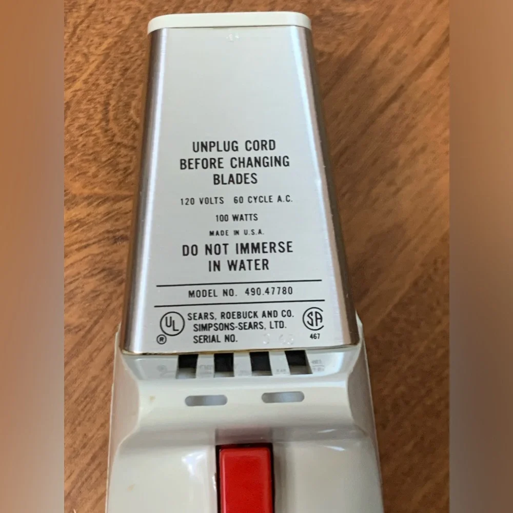 VINTAGE SEARS WALL MOUNTABLE ELECTRIC KNIFE